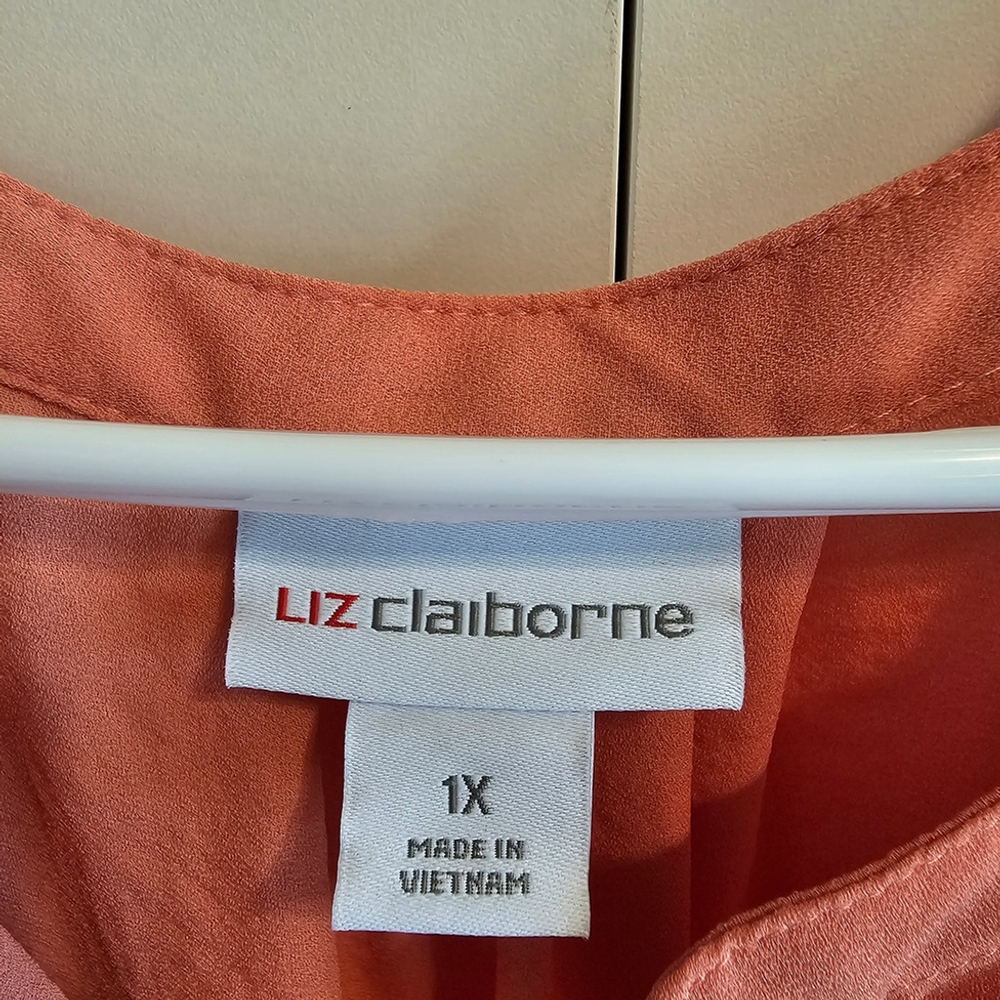 Liz Claiborne Coral Blouse 1X - Picture 2 of 3